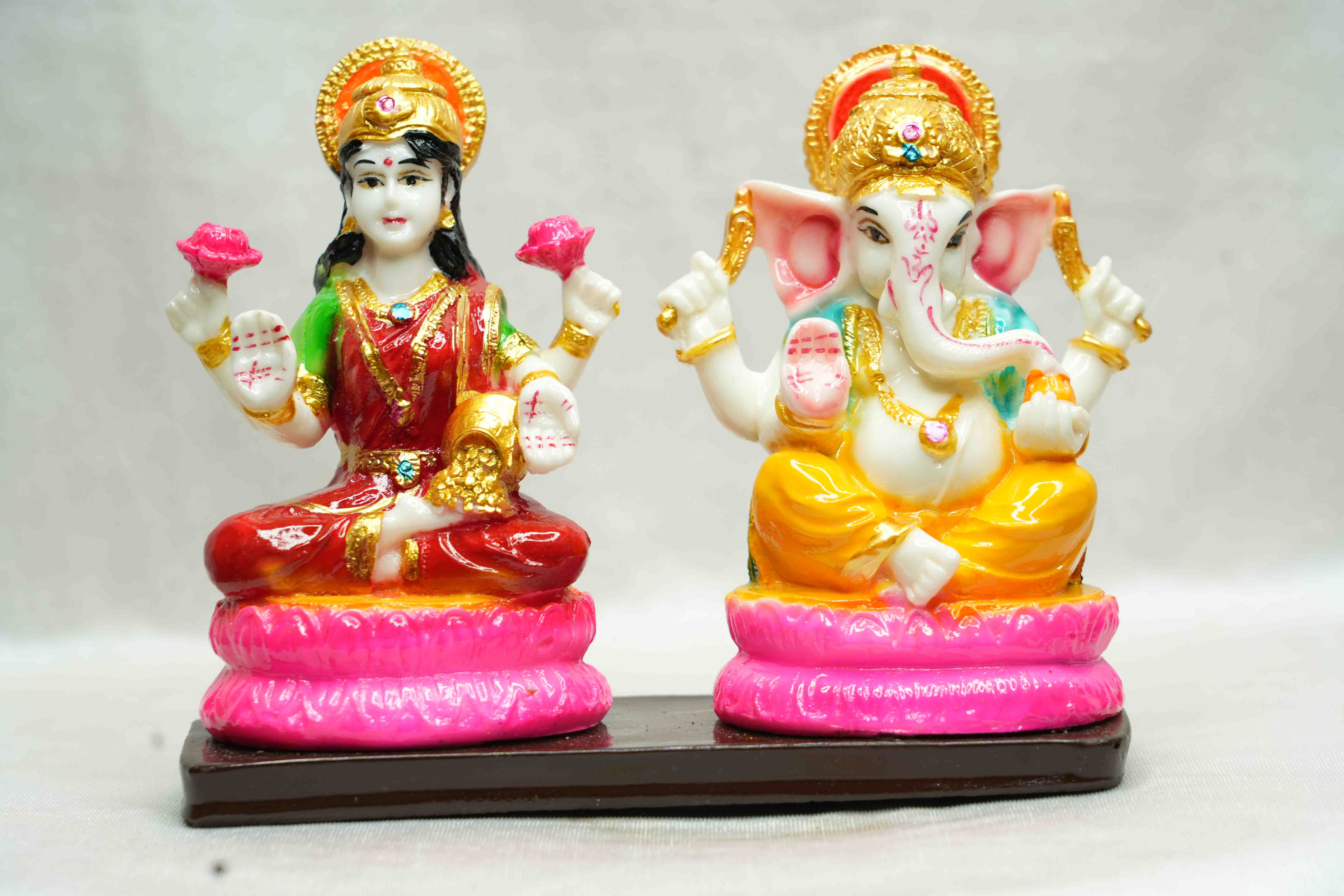 Laxmi Ganpati Moorthy 760