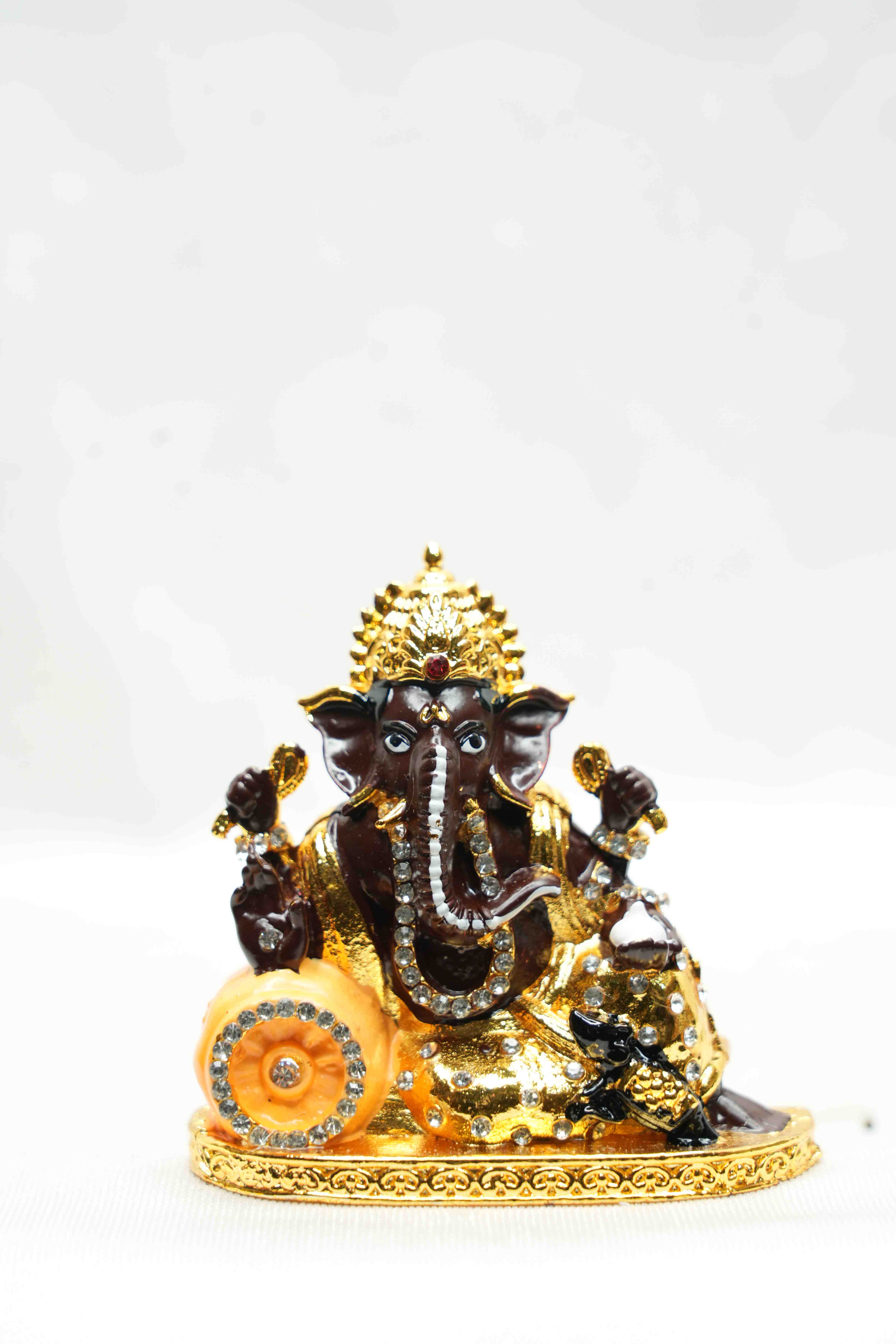 Ganpati Bappa Moorthy 220