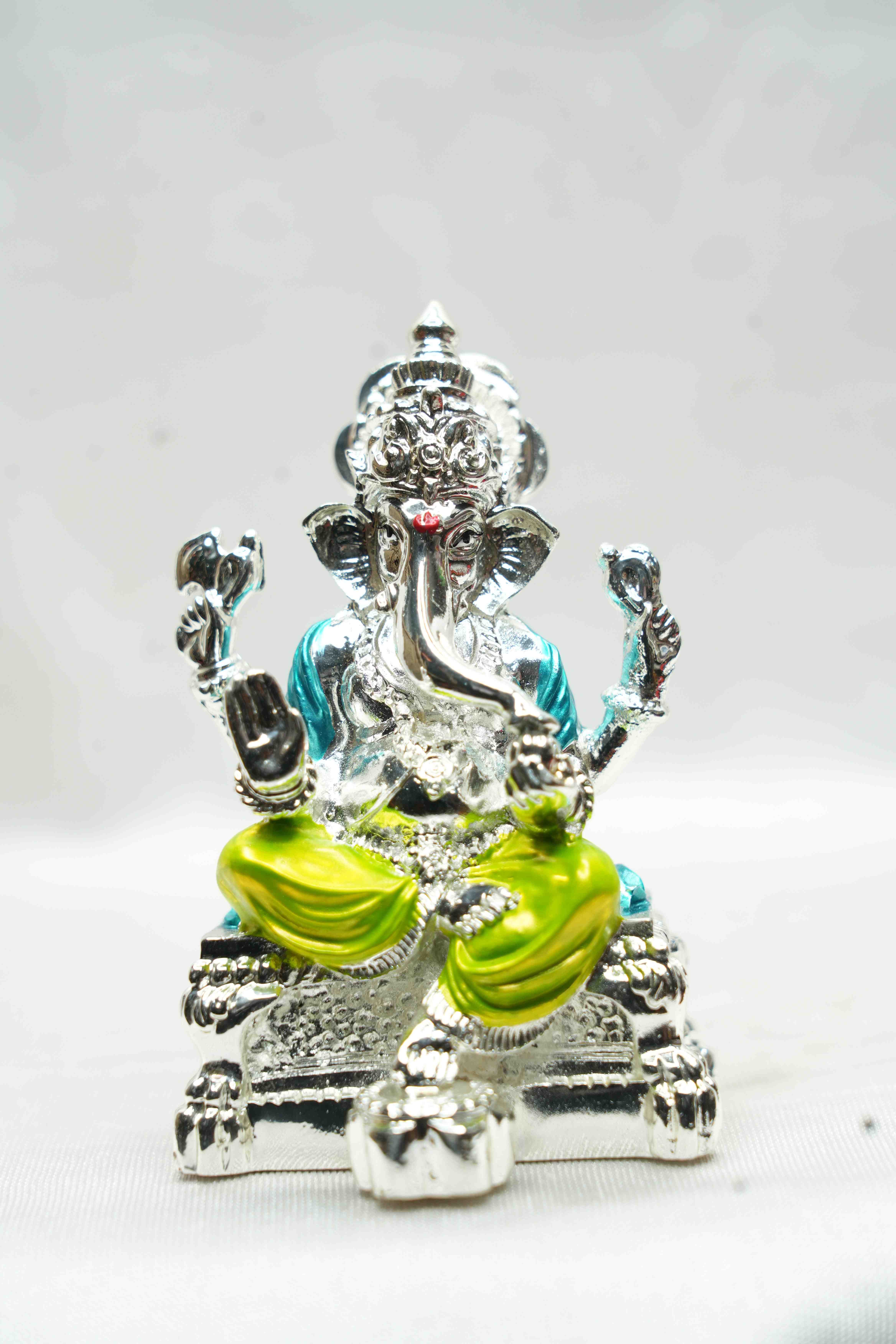 Asan Ganesh 680